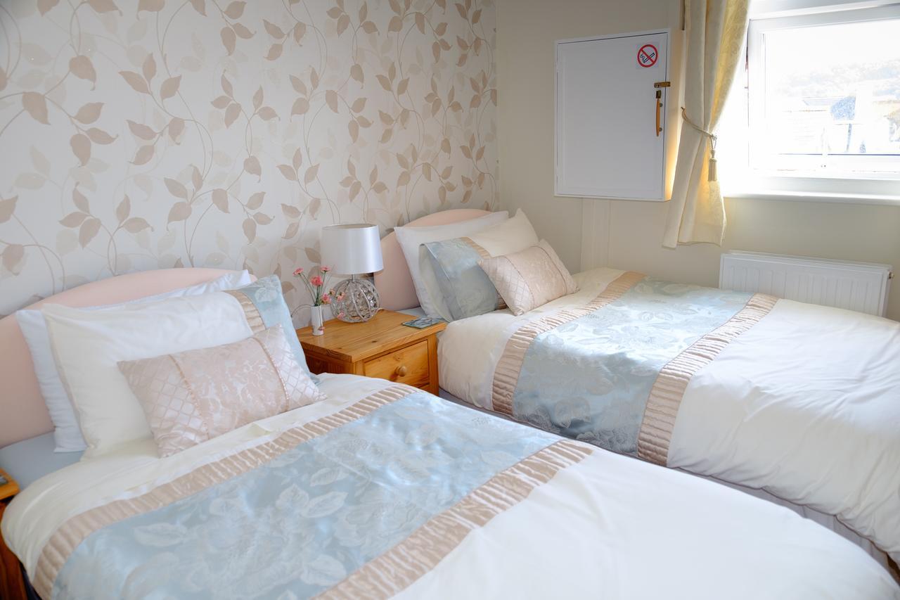 Pebbles b&b Seaton Esterno foto